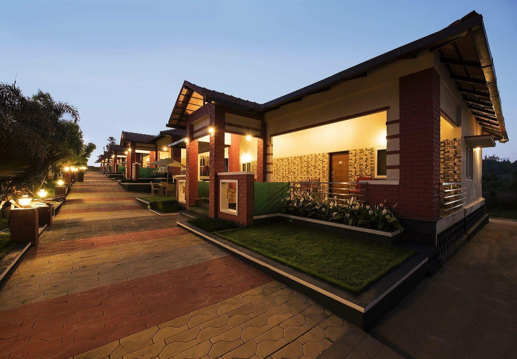 Woodstock Resorts Madikeri Luaran gambar