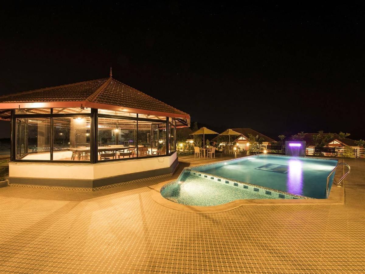 Woodstock Resorts Madikeri Luaran gambar
